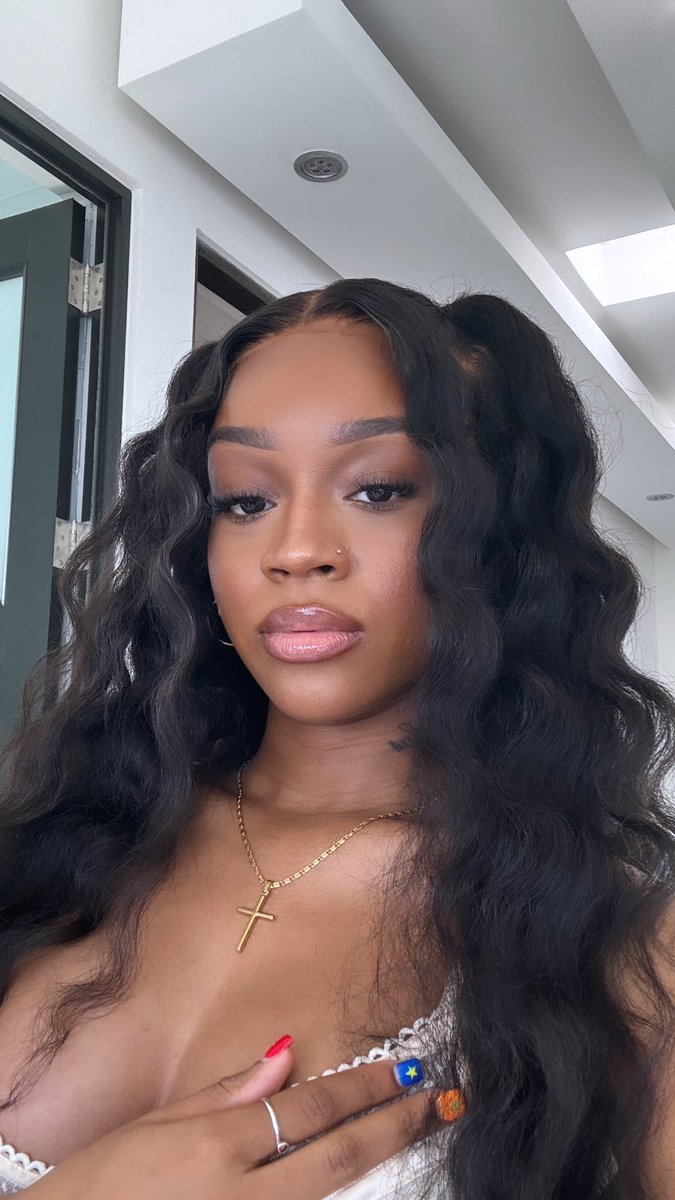 shonna💞 tweet media