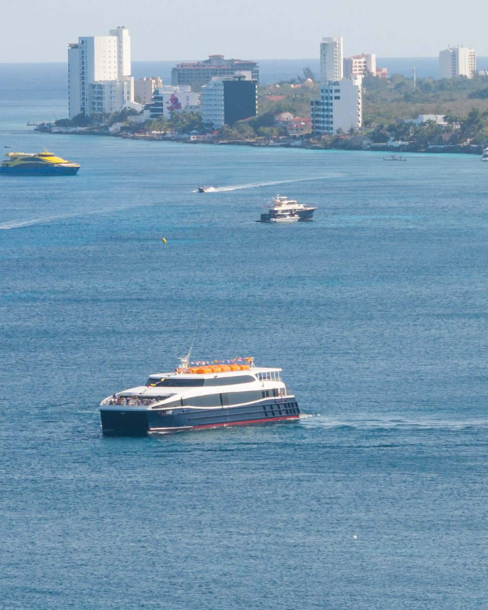 ⛴️ Bienvenidos a bordo de la nueva ruta Playa del Carmen 🔁 Cozumel. ¡Gracias por acompañarnos en la apertura! Ya pueden conocer nuestros horarios, precios de introducción y descuentos para locales en: social.xcaret.com/ferry-cozumel