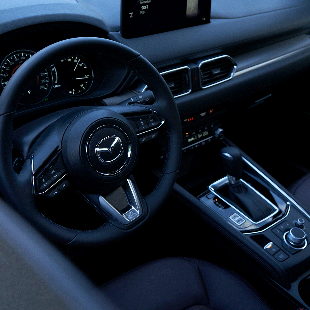 AutosLatinos's tweet photo. Disfruta del lujo dentro del #Mazda. Cada detalle está diseñado para un viaje cómodo. https://t.co/fC9PwQFUeO