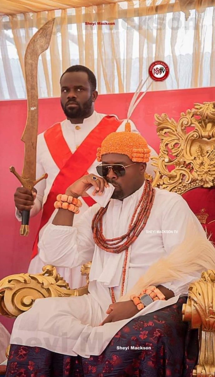 His Royal Majesty 
Ogíamè Atuwatsé III CFR, 
The Olú Of Warri Kingdom.

#oluofwarri #warrikingdom #itsekiri #warri