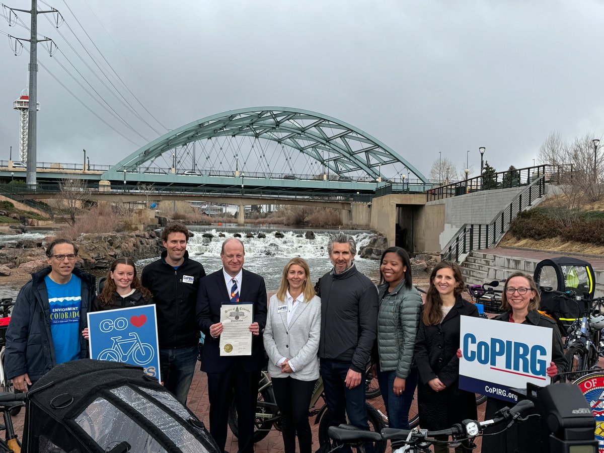 ASimonSays113's tweet photo. ⚡🚲⚡Today @copirg celebrated Colorado's 2nd Colorado #Ebike Day with @GovofCO @BicycleColo @COEnergyOffice! Learn more about the new $450 state tax credit here - https://t.co/p4OqXA7qOE https://t.co/TLl17F2oaB