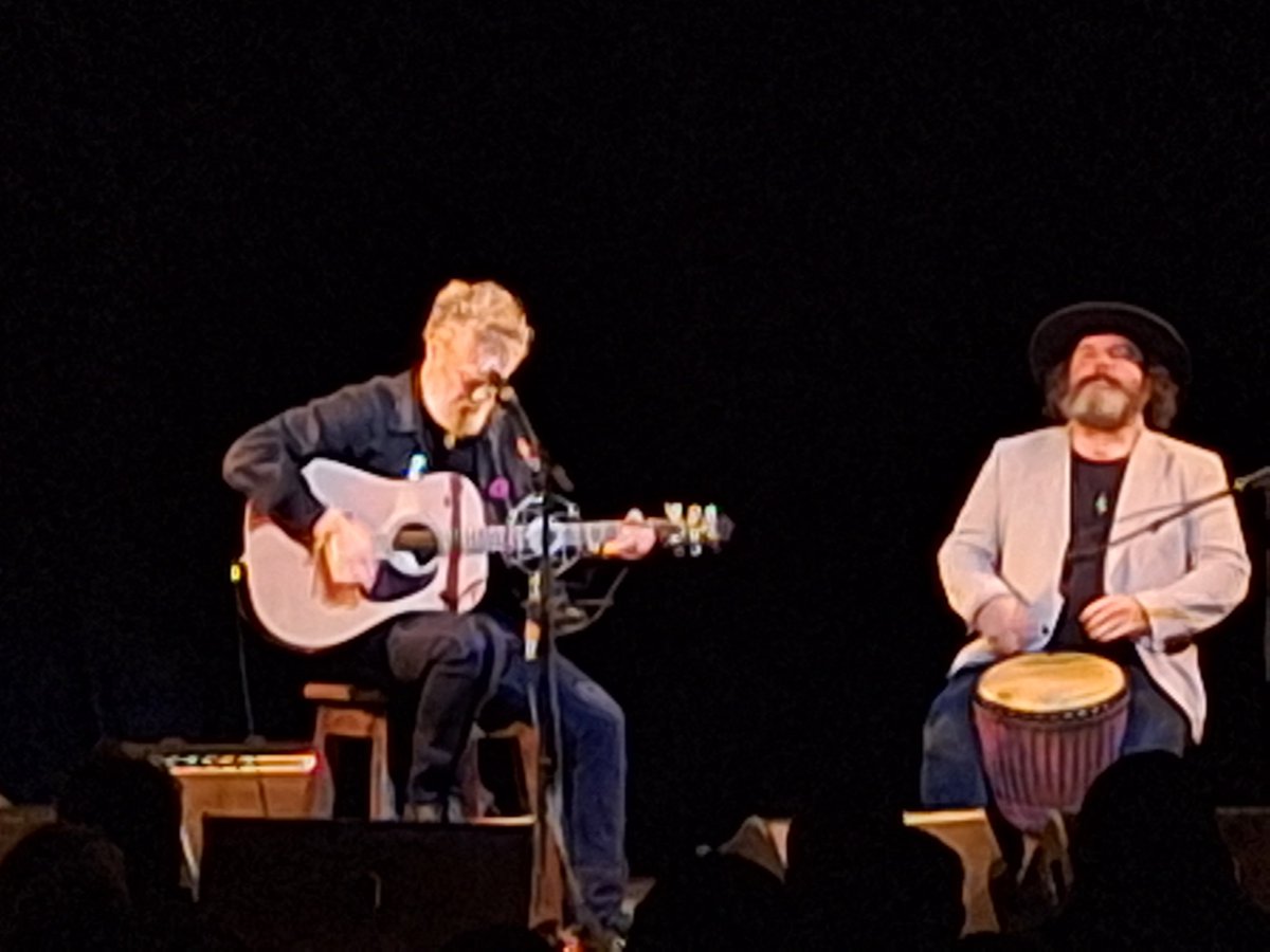 A very enjoyable live music event @Glen_Hansard at @queens_hall. 🇮🇪❤️🎵