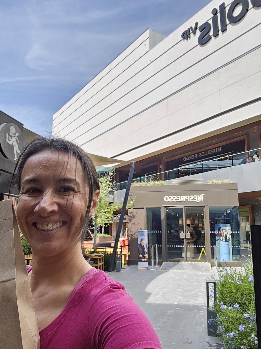 LinaCrys's tweet photo. Llevando mis cápsulas a reciclar #ReciclamosJuntos  @NespressoMX @Nespresso https://t.co/tZa3dDGioo