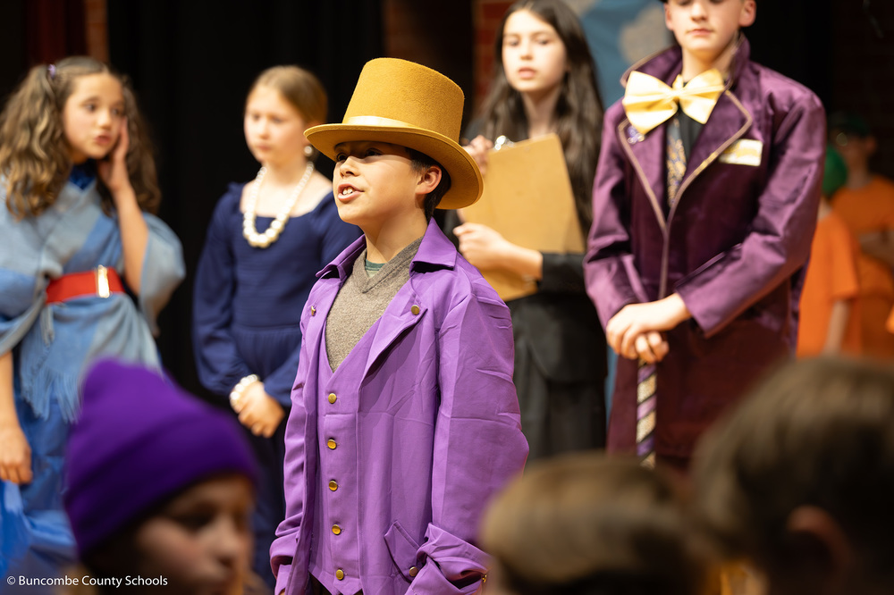 Pure Imagination Flows Through W.D. Williams Theater Club buncombeschools.org/article/152932…