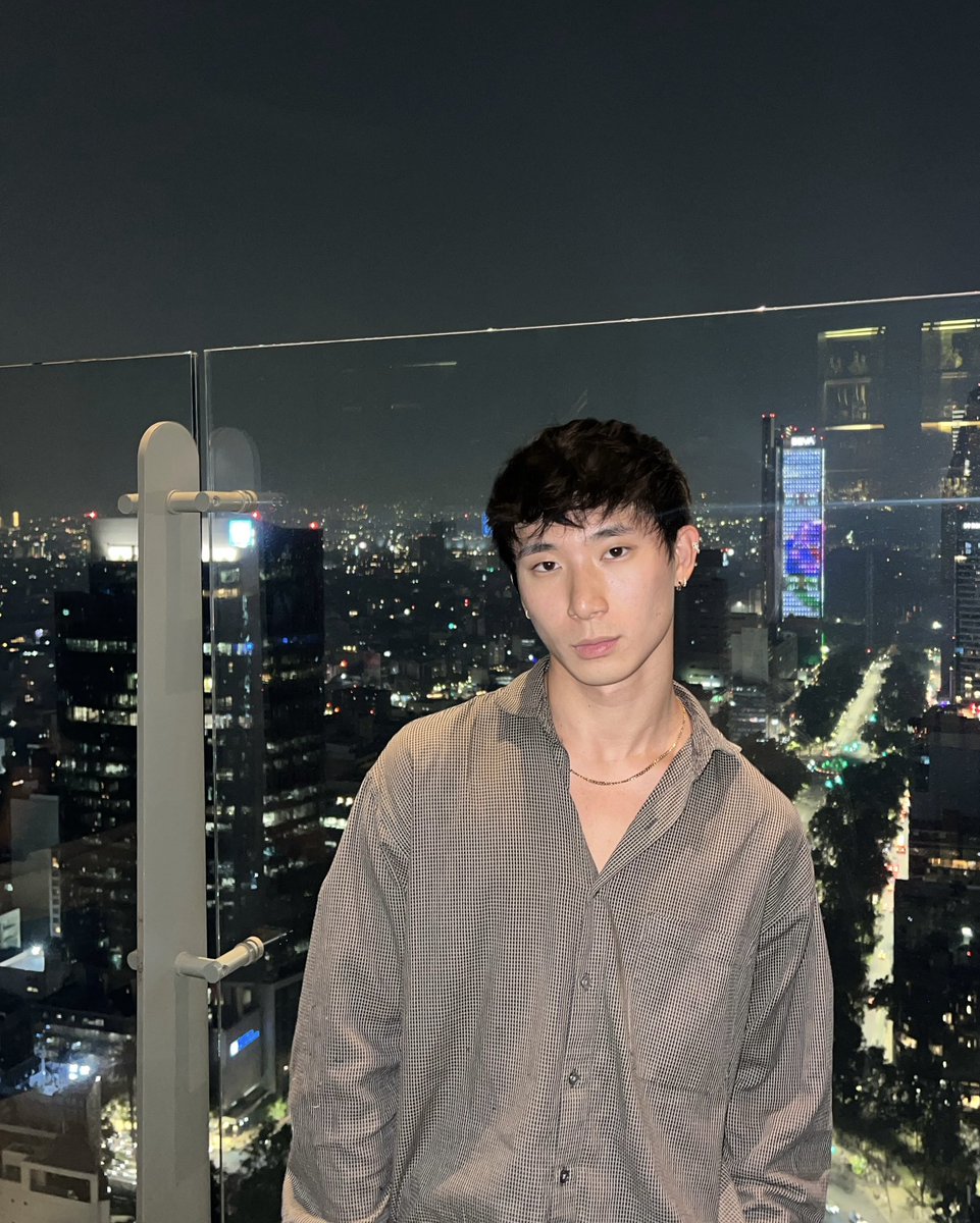 AsianJenner's tweet image. sorry ive been quiet twitter