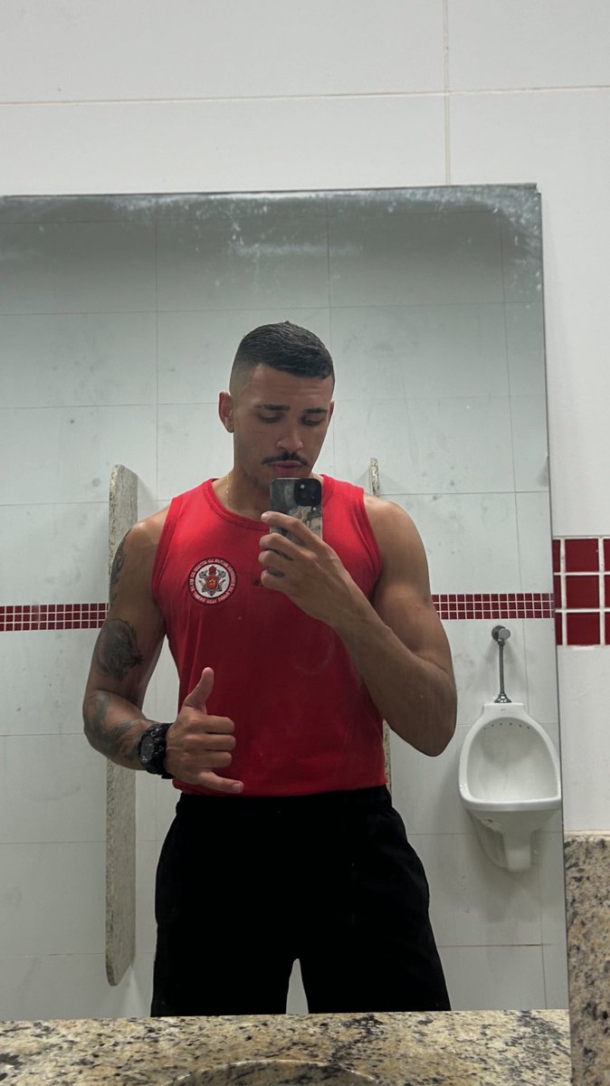 wallinha ✠🩻 tweet media