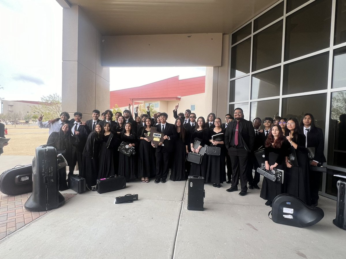 Cesar Hinojos (@chinojos_edhs) on Twitter photo Congratulations to both our Symphonic Band and Wind Ensemble! Both bands received sweepstakes at SISD Pre-UIL today! <a href="/EDAztecs_HS/">Venessa Betancourt</a> <a href="/SISD_FineArts/">SISD Fine Arts</a> #Breakthrough #SISDFineArts Congratulations to both our Symphonic Band and Wind Ensemble! Both bands received sweepstakes at SISD Pre-UIL today! <a href="/EDAztecs_HS/">Venessa Betancourt</a> <a href="/SISD_FineArts/">SISD Fine Arts</a> #Breakthrough #SISDFineArts