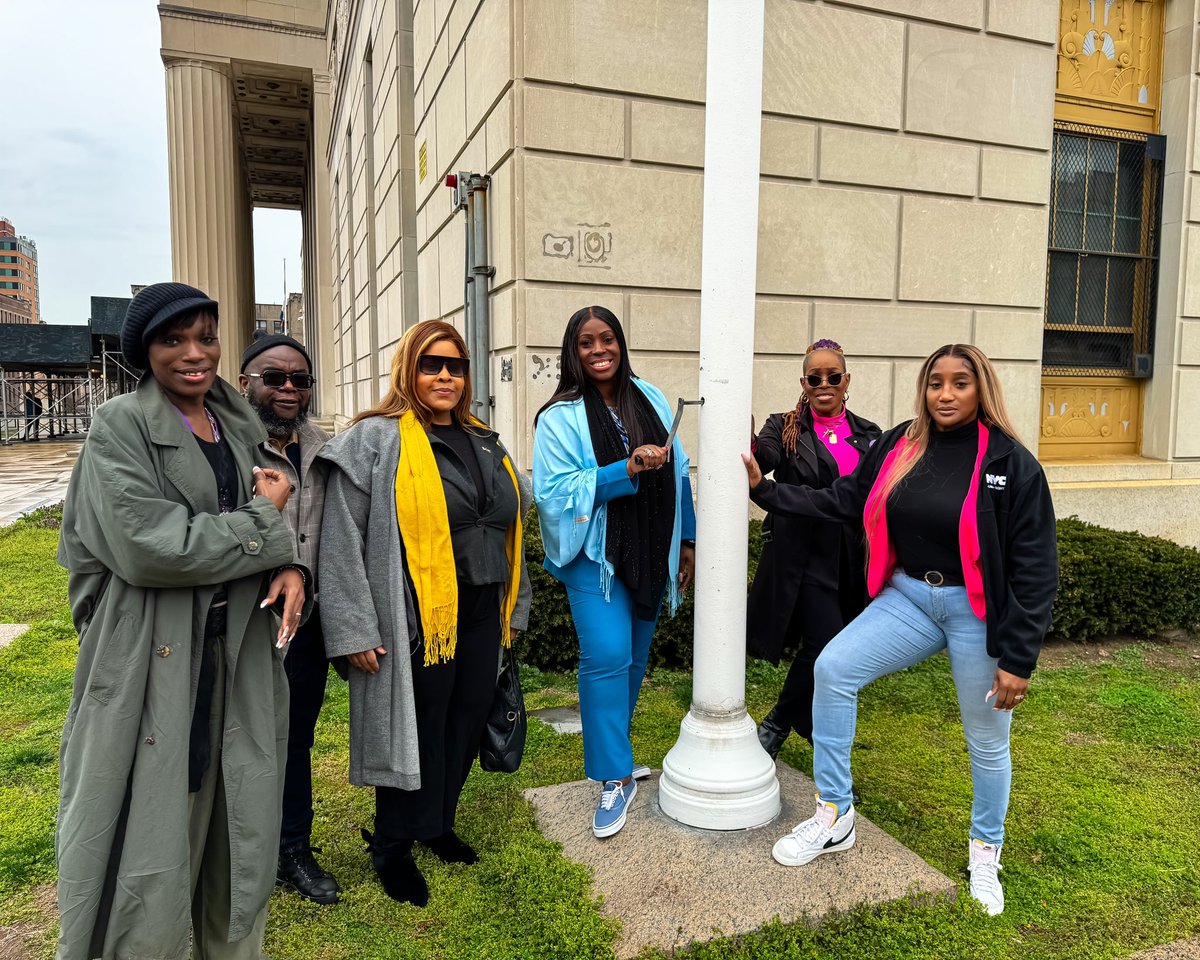 We made history in the Bronx with the first-ever raising of the transgender flag at Bronx Borough Hall! Thank you to everyone who joined us today in solidarity with our TGNC community in commemoration of #TransgenderDayofVisibility.