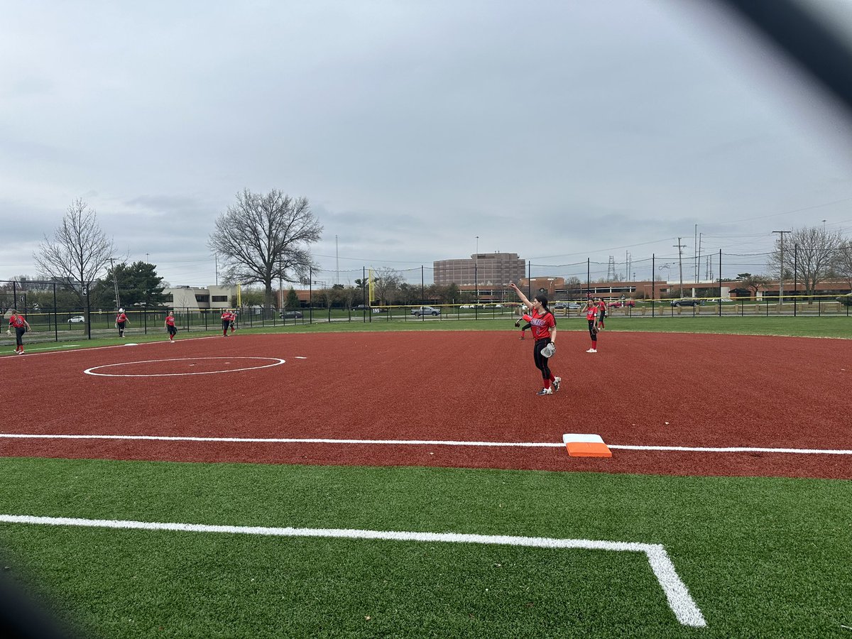 Exciting evening with the Re-Grand Opening of McCord Park @WorthingtonOhio and a great community turnout to celebrate! Great representation from many of the youth who will benefit from this fantastic facility! @wybsports @wcsdistrict