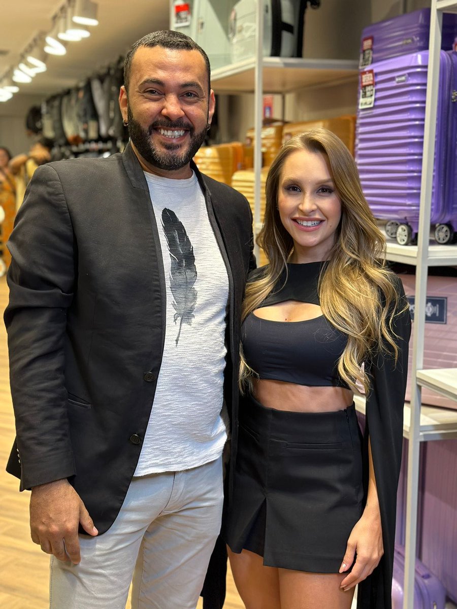 Rane04524865's tweet photo. A pessoa +fofa do mundo !! https://t.co/826pyJv2ty