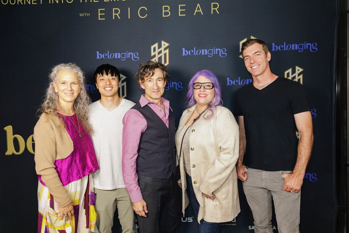 ericgouldbear's tweet image. Cast &amp;amp; crew of Episode #104 “Duck” (directed by Cristina Mercado) at the Apple TV premiere of #BelongingTheSeries – Janna Bear, Steven Bear, Eric Bear, Cristina Mercado and Cory Williams with Lance Mungia.

📸 Matt Stasi (stasiphotography.com)