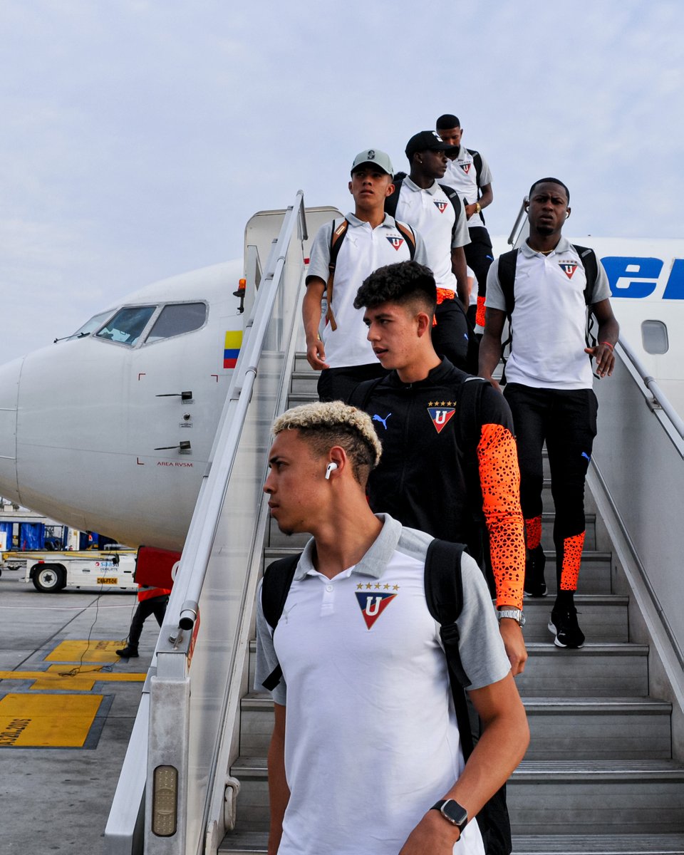 ¡HOLA PERÚ! 🇵🇪

📌Llegaron nuestros jugadores

#VamosLIGA