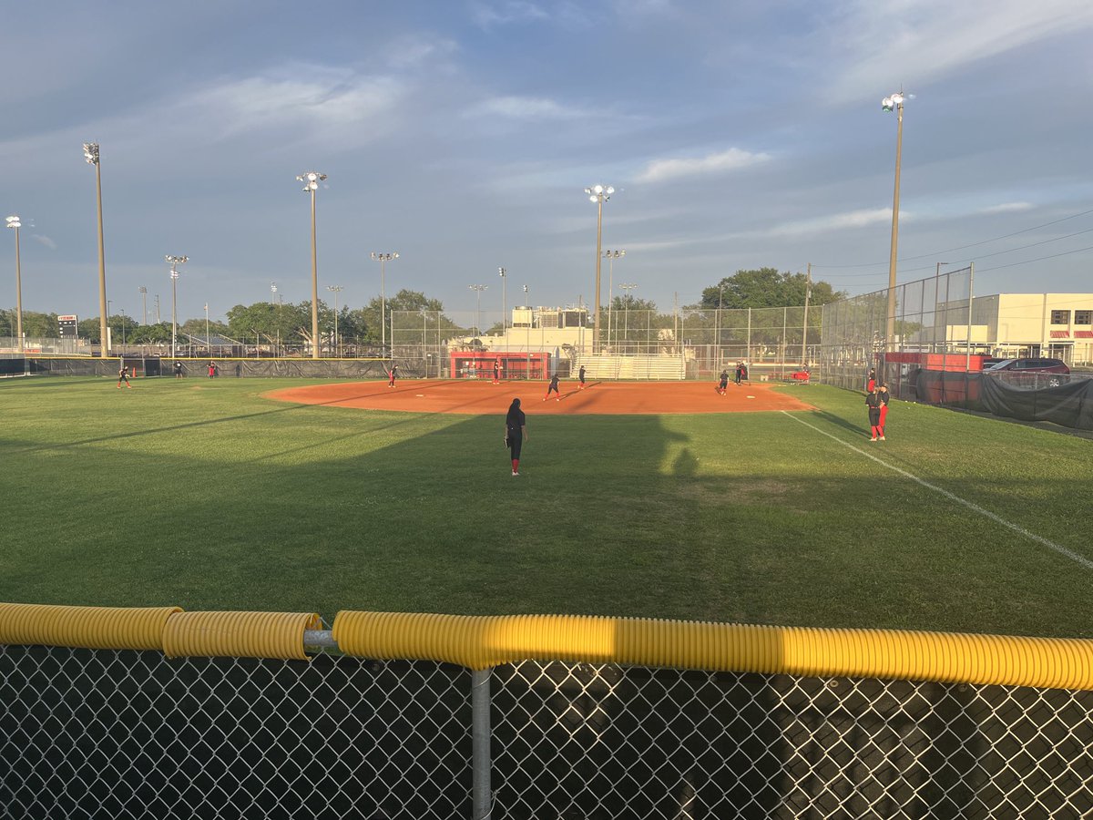 Coach White tweet media