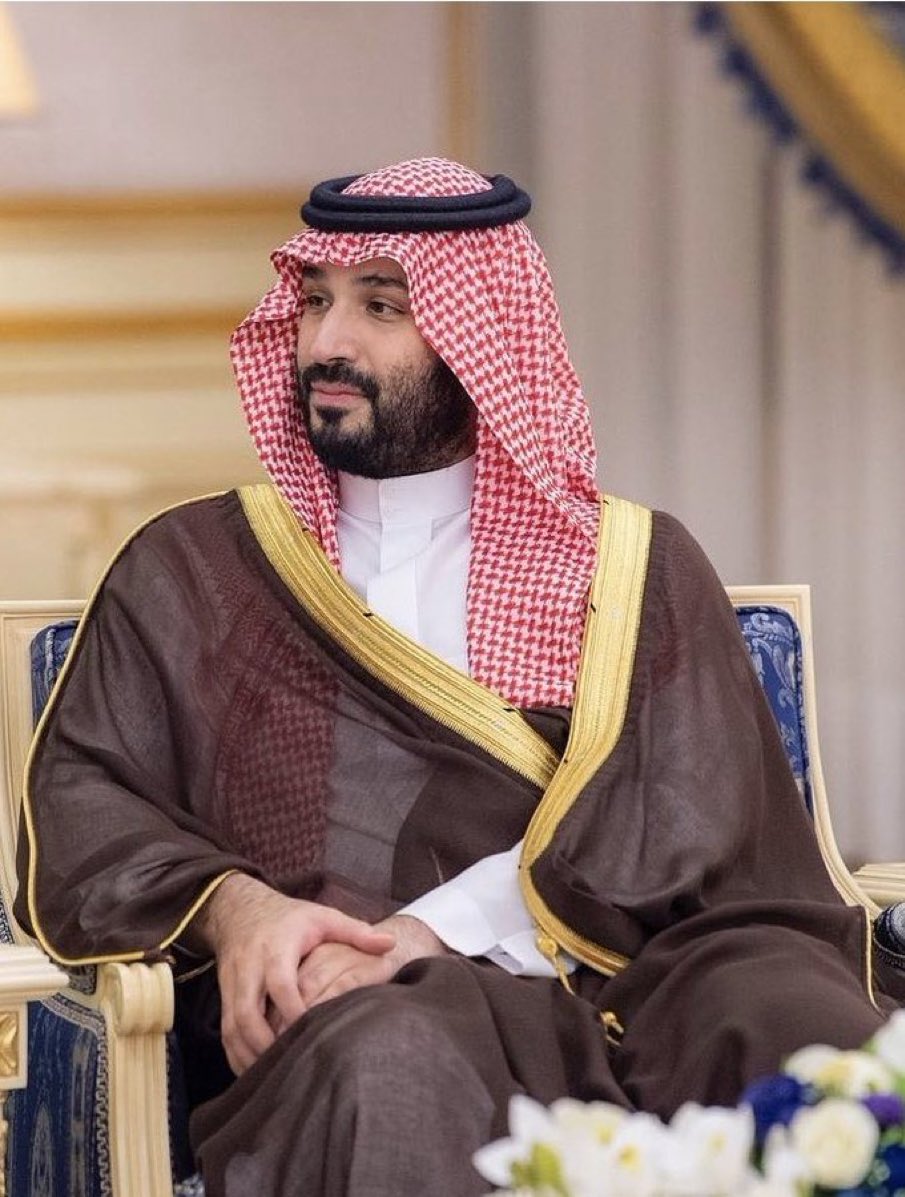 «لن يُسمح لأحد، أياً كان، بأن يعتدي على سيادة وطننا أو يعبث بأمنه».

 snapchat.com/add/hrh.mbs