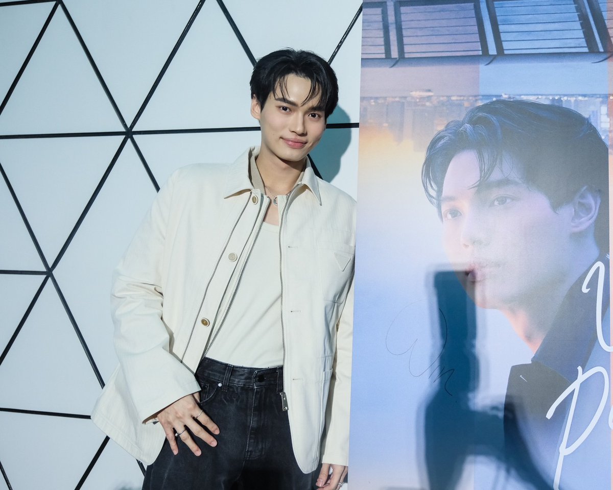 ภาพ "วิน-เมธวิน" จากงาน Cinema Tour 
For the Win: "Under Parallel Skies Mall Tour with Win Metawin 
ที่ SM Mall of Asia Cinema และ Ayala Malls Glorietta, Palm Drive Activity Center 
เมื่อวันที่ 1 เมษายน 2567 ที่ มะนิลา ประเทศฟิลิปปินส์

#UnderParallelSkies
#GMMTV