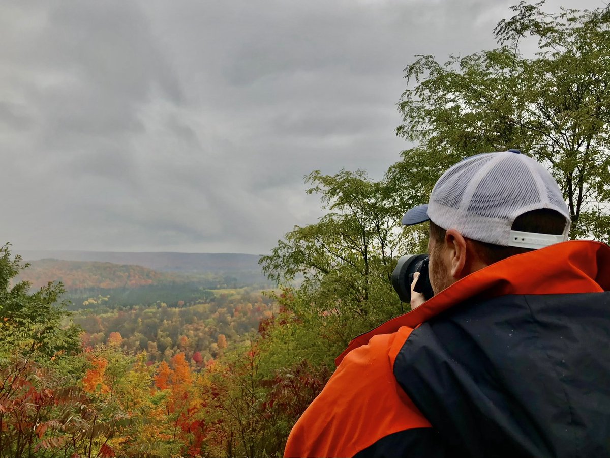 Happy Birthday to one of the best weather and nature photographers in West Michigan!! 🙌🏻📸