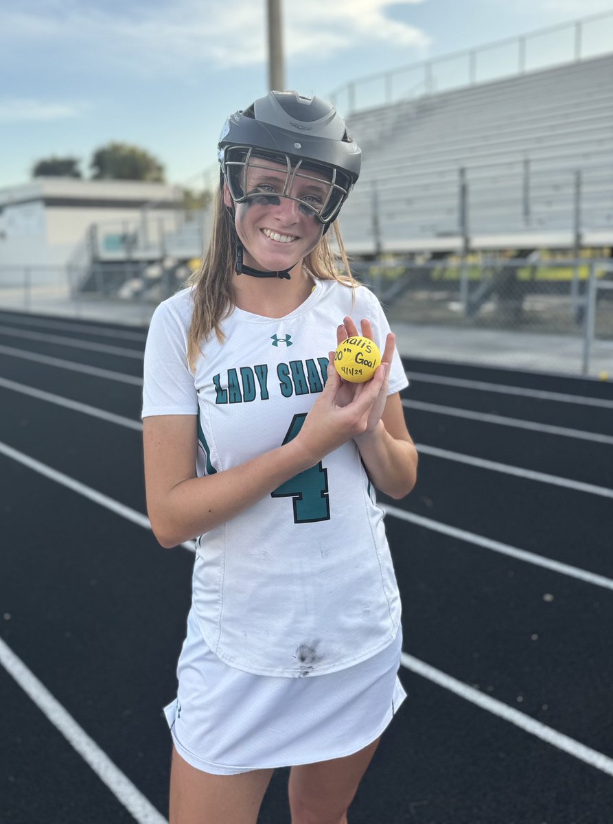 Congrats to <a href="/GCSharks/">GCHS Sharks</a> and <a href="/USFAthletics/">USF Athletics</a> commit <a href="/kalicleary_31/">kali</a> on her 200th goal tonight on senior night! <a href="/coachscott_09/">Alan Scott</a> <a href="/NP_AlexMartin/">Alex Martin 𝕏</a>