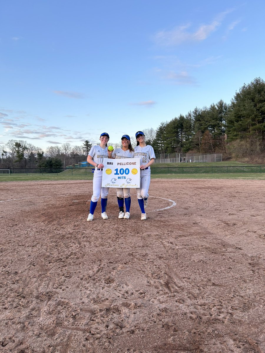 NHS Softball tweet media