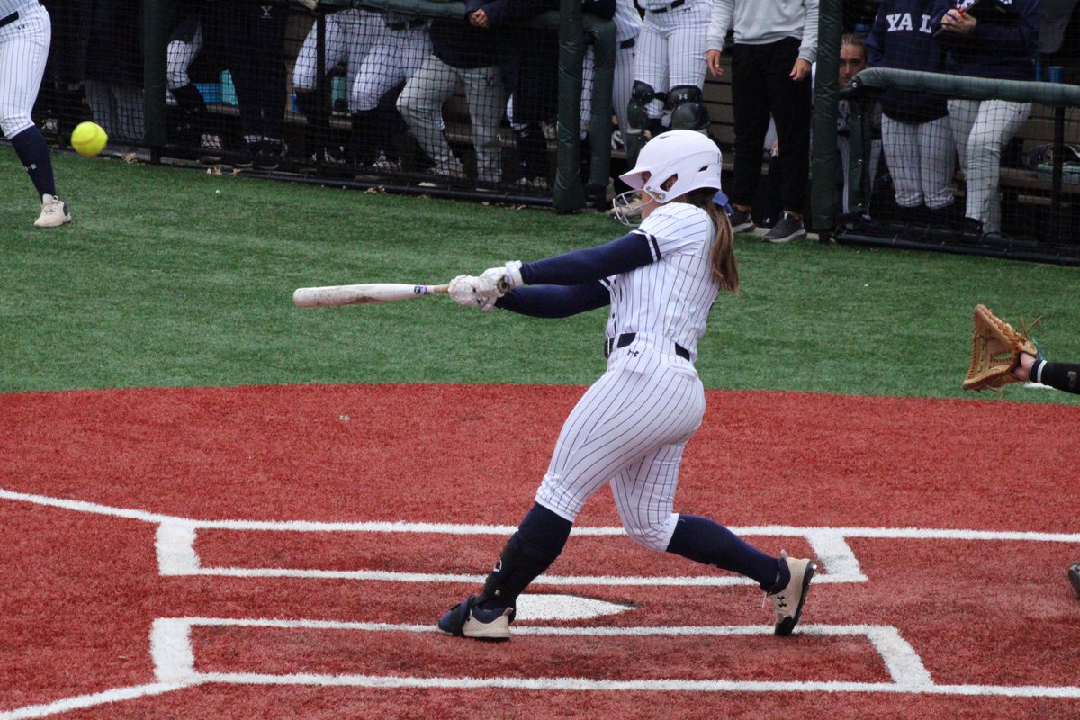 Yale Softball tweet media