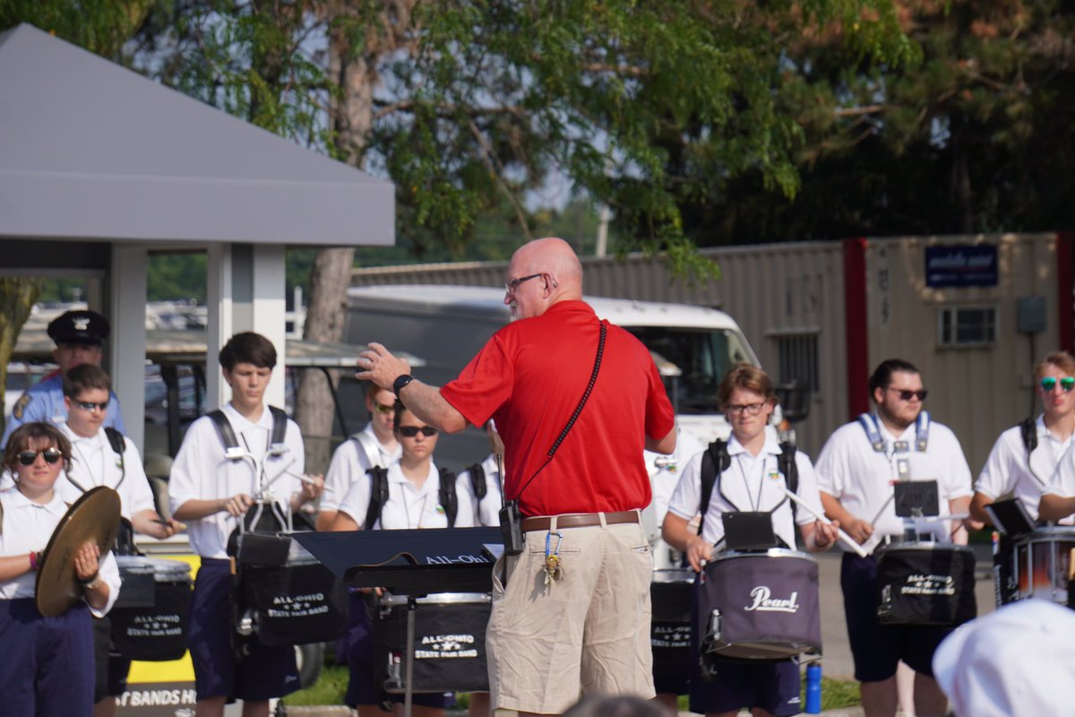 No April Fools here!! Applications for the 2024 AOSFB have been extended to April 15! If you haven’t applied yet, don’t keep waiting!

For more information and to apply, click here: aosfb.com/join-the-2024-…

#aosfb #ohiostatefair