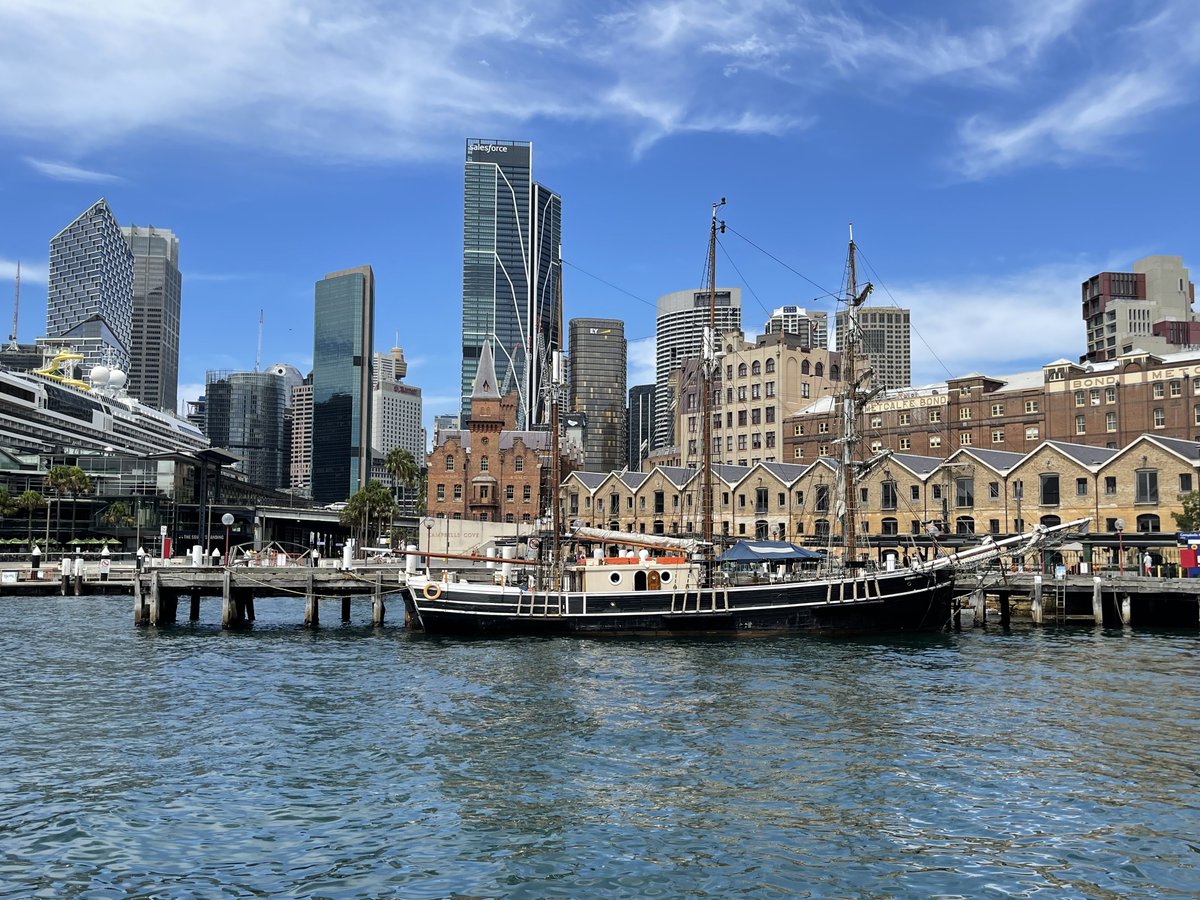 RichardKBuckle's tweet image. Heading to @Connect2NonStop big EMEA event #eGTUG - expectations high after #OzTUG - did you read my promo report from Australia - connect2nonstop.com/oztug-knows-ho… #HPENonStop #HPE_NonStop #HPEblogger #HPEinfluencer