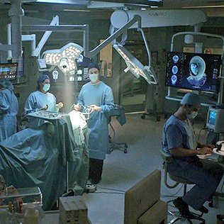 ElenneMigo's tweet photo. #Bales2024FilmChallenge 
APRIL 🎥🪡🧵

1 - Fun at work.
#DoctorsStrange 2016
DS: Feels So Good, Chuck Mangione, 1977
Billy: Ha! It’s 1978.
DS:..while Feels So Good may have charted in 1978, the album was released in 1977.
B: No, Wikipedia says..
DS: check again.
B: When did u-…? https://t.co/Nw4CwSBlCs