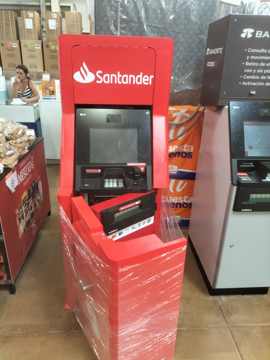 Felipejh91's tweet photo. Mejor quitalo @SantanderMx  🙄 https://t.co/WNnqnxZi4e