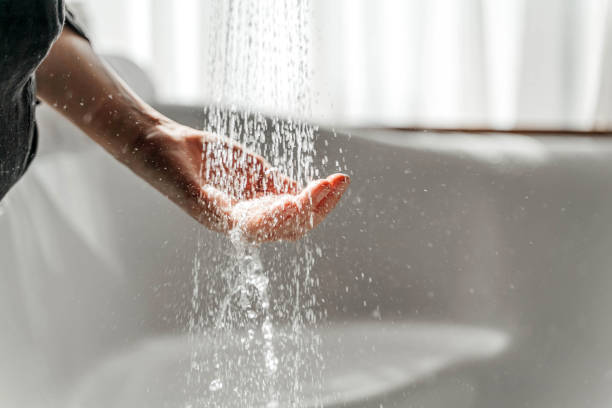 CityHeaters's tweet photo. Conventional water heaters, commonly found in garages, offer ample hot water for your household needs. With compatibility across all homes, they provide a tried and tested option for a consistent hot water supply. https://t.co/O5hD8lM7gU