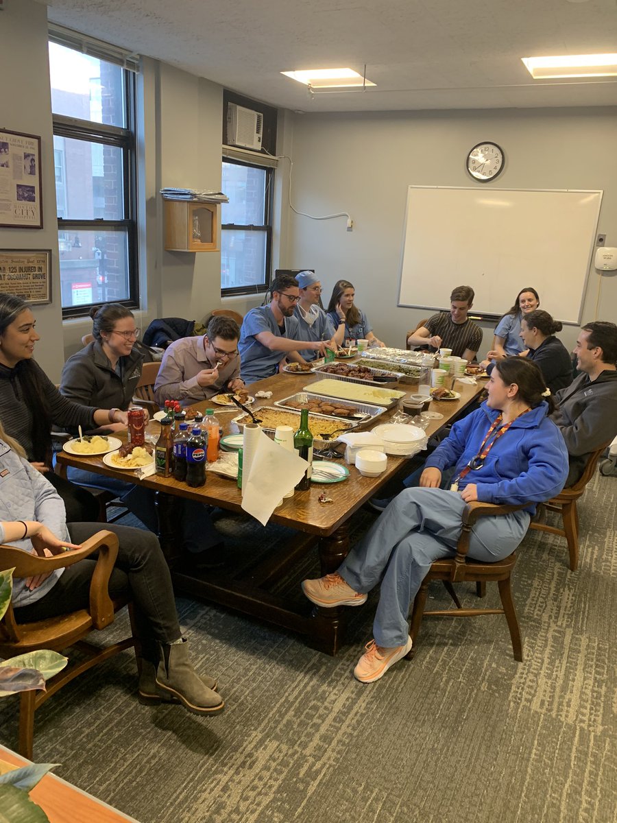 @BMCSurgery A.C.C.E.S.S. (Advancing Cultural Competency and Equity in Surgical Specialties) group enjoying our first mixer!! food courtesy of @downhome_dorchester ❤️love breaking bread with this group!