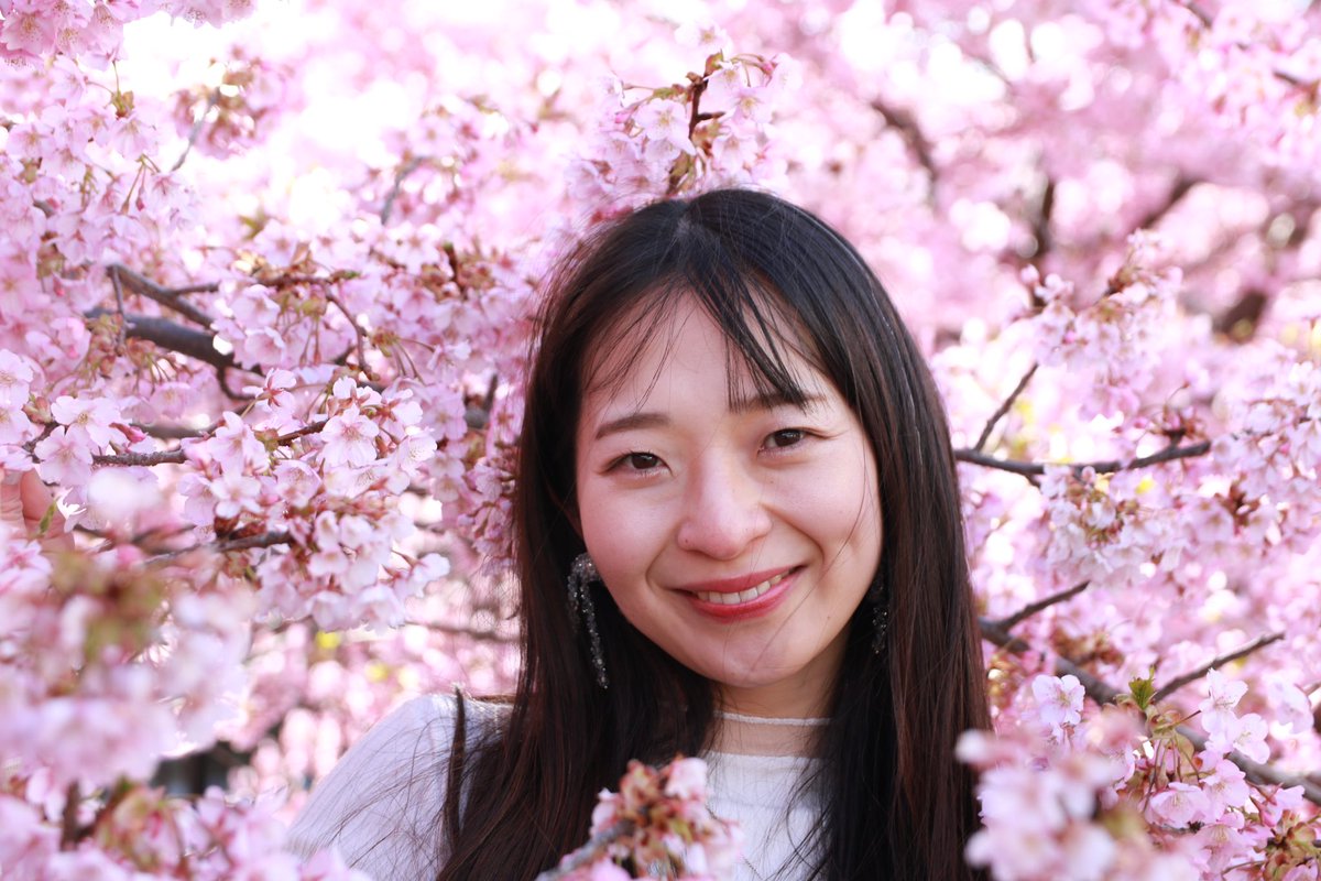 (((朗報)))
4/5今週金曜日くらいに大阪は桜が満開予報。
つまり4/7(日)は
桜撮影にうってつけの様子❣️
お天気も大丈夫そう🙆‍♀️
これはもう撮るしか…？！🥰
ご予約待ってます❣️

primavera-photo-session.com/tenmabashi
#プリベラ撮影会#関西モデル