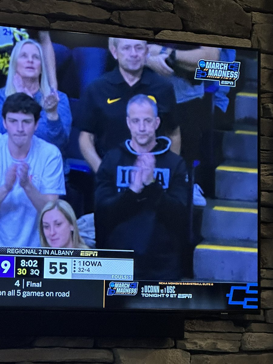 These games bring out all the ⭐️ ⭐️.  Looking good in the Hawkeye gear <a href="/papaddj/">Dickson Jensen</a>