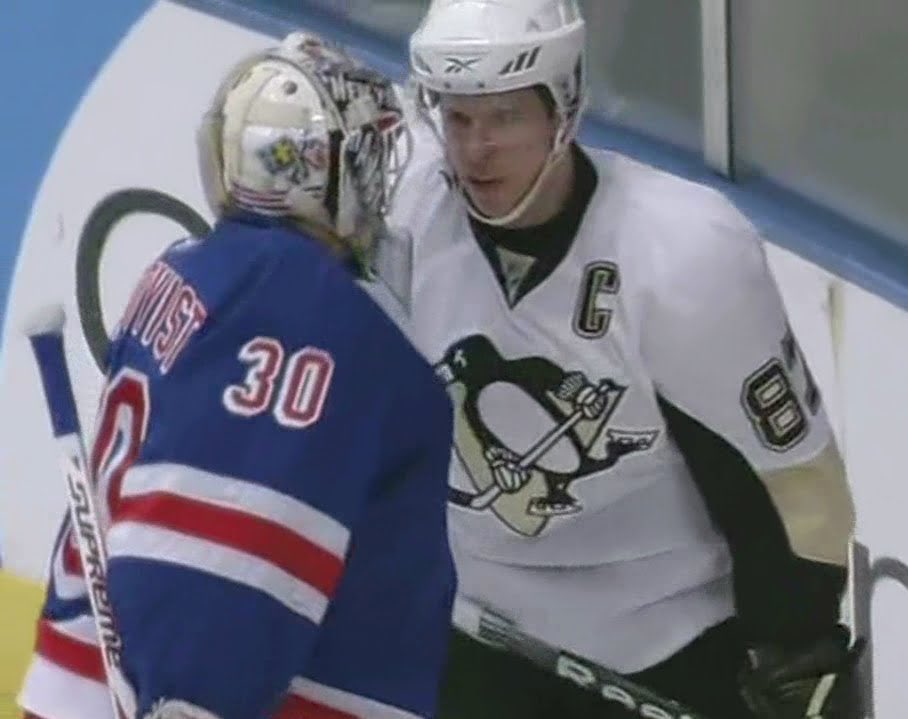 nhl_ava's tweet image. like father like son