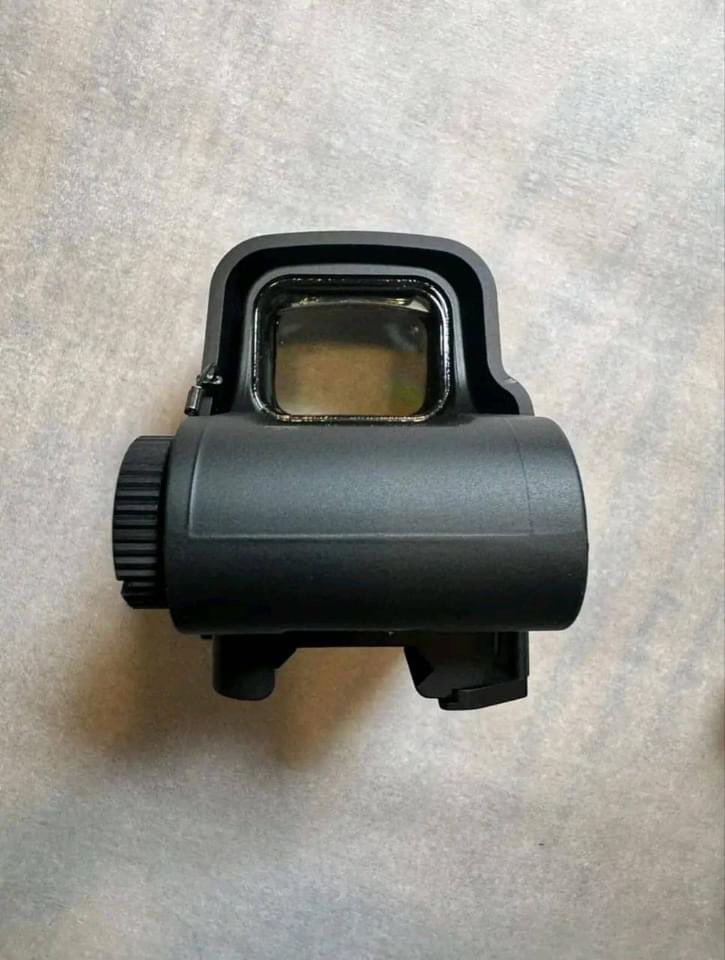 Mint condition Eotech HHS I (EXPS3-4 with G33 3x Magnifier) Halo Graphic Sight.

$750

#thermalscope #thermalhunting #thermal #hunting #hoghunting #nighthunting #nightvision #thermalcamera #pulsarthermal #thermaloptics #pulsarnightvision #wildboarhunting #huntinggear #
