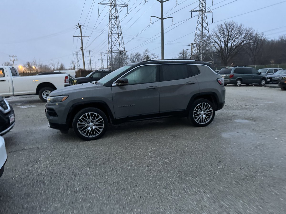 Monoxide tweet media