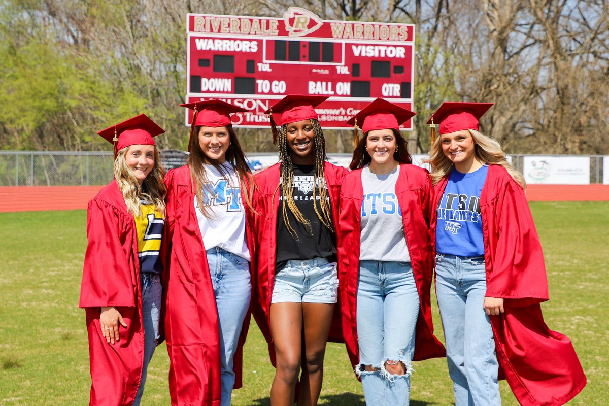 We 🫶🏽 our ♥️Final💛Five🤍