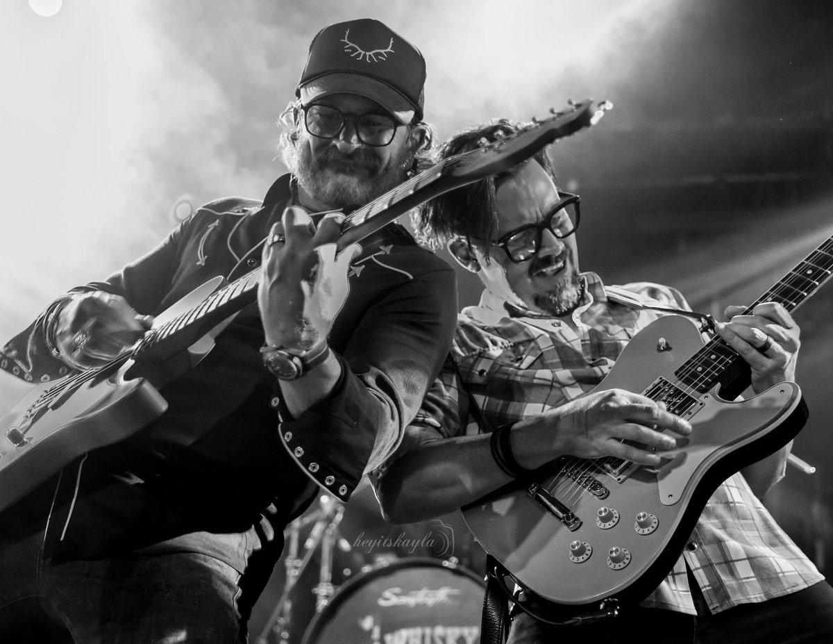 Another one of these….I may have too many of these shots #SorryNotSorry 😂 @Billy_Moran @dicksp8jr #DickJrAndTheVolunteers #SurprisePartyForTheIntrovert @TheWhiskyAGoGo