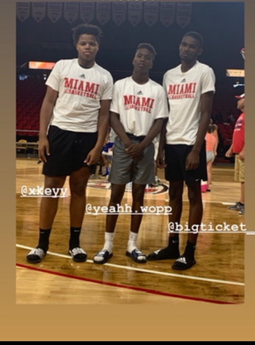 CoachSpencer1's tweet photo. My foresight on these 3 Division 1 athletes was pretty good!! Had it not been for Covid all 3 would have went D1 from Rhodes! It’s some kids in the gym that’s working daily on Biddulph!!! #SenateKids #ClevelandRaised https://t.co/ctuwGJvYDR