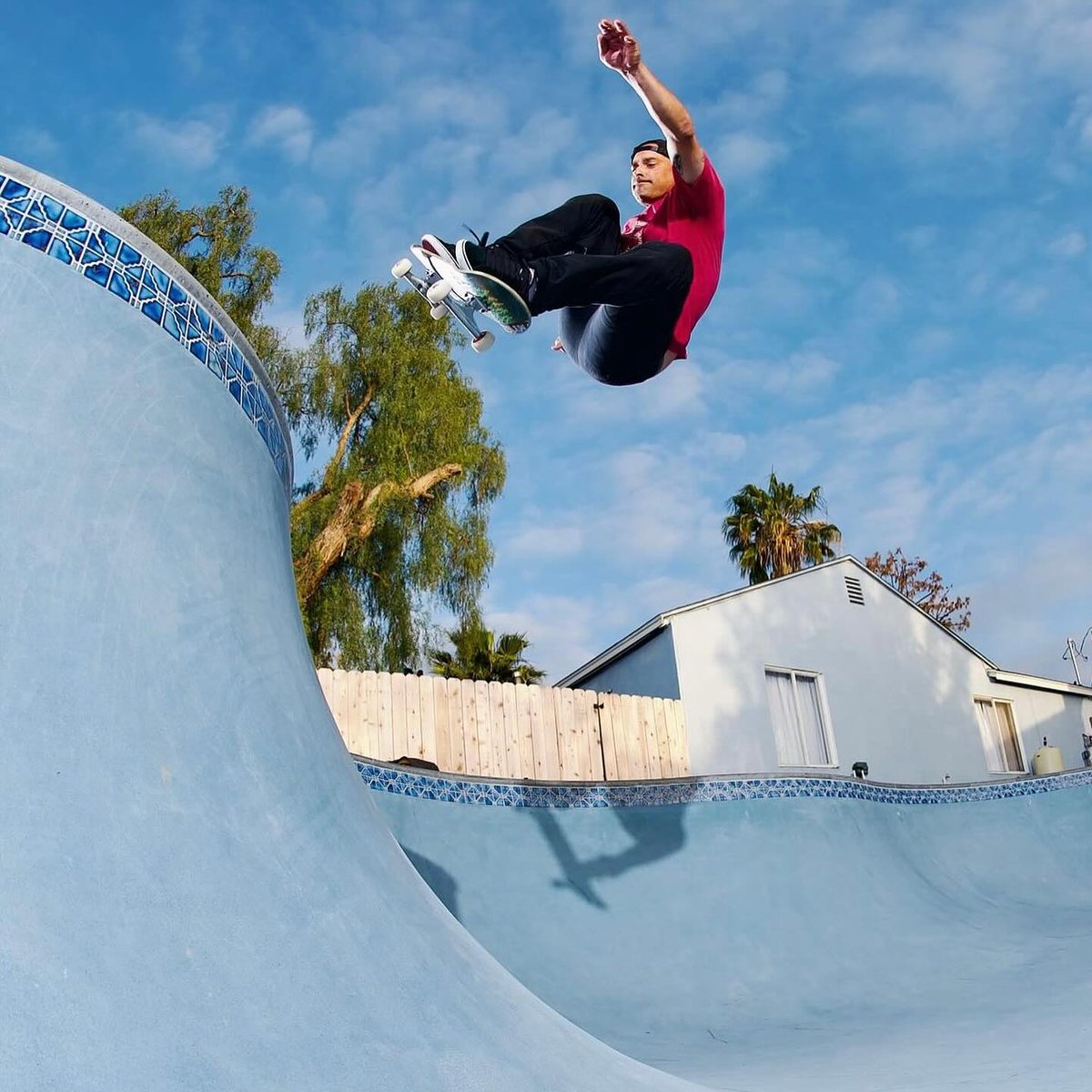 BLACK LABEL tweet media