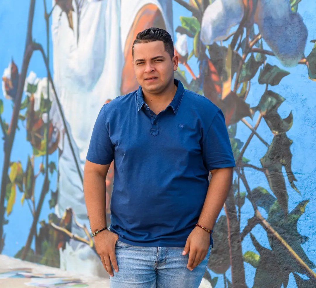 davidplatamusic's tweet photo. El futuro es incierto, organiza el presente ✍🏻🙇🏻‍♂️✌🏻
.
.
#CrewDavidPlata #Musica #Vallenato #viral #Davidplata #cantante #Mipasion #music 💯✅️💥💪🏻 https://t.co/d0VpIsRjpH