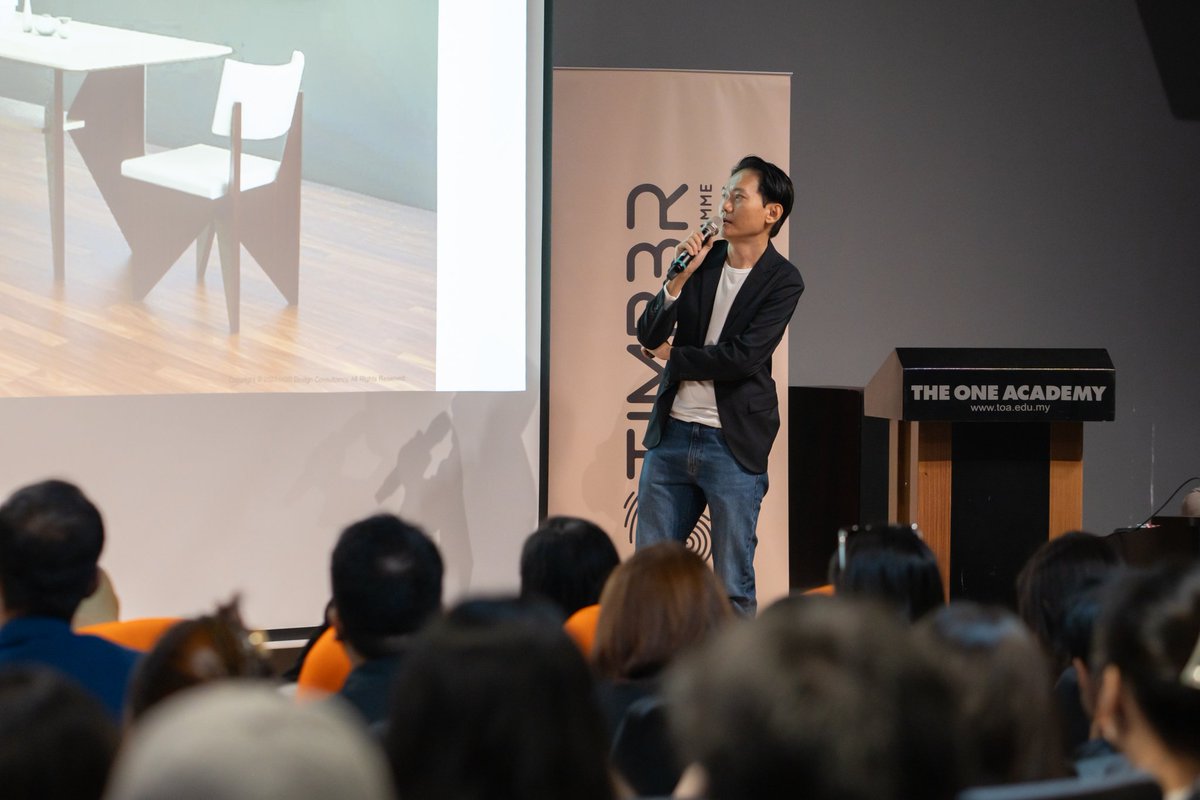 EricWongWengHoe's tweet photo. Some recap shots from the recently concluded Timb3r DIP3 concept sharing session at The One Academy  with fellow designers Tennyson Chia, Cayenne Lim, Dexter Y. P. Koh and Sarah Rahman.

#hodesignconsultancy #hodesignarchitect #hodesign #hodesignco #hodfurniturestore #timb3rdip https://t.co/ZNwXfrrBrj