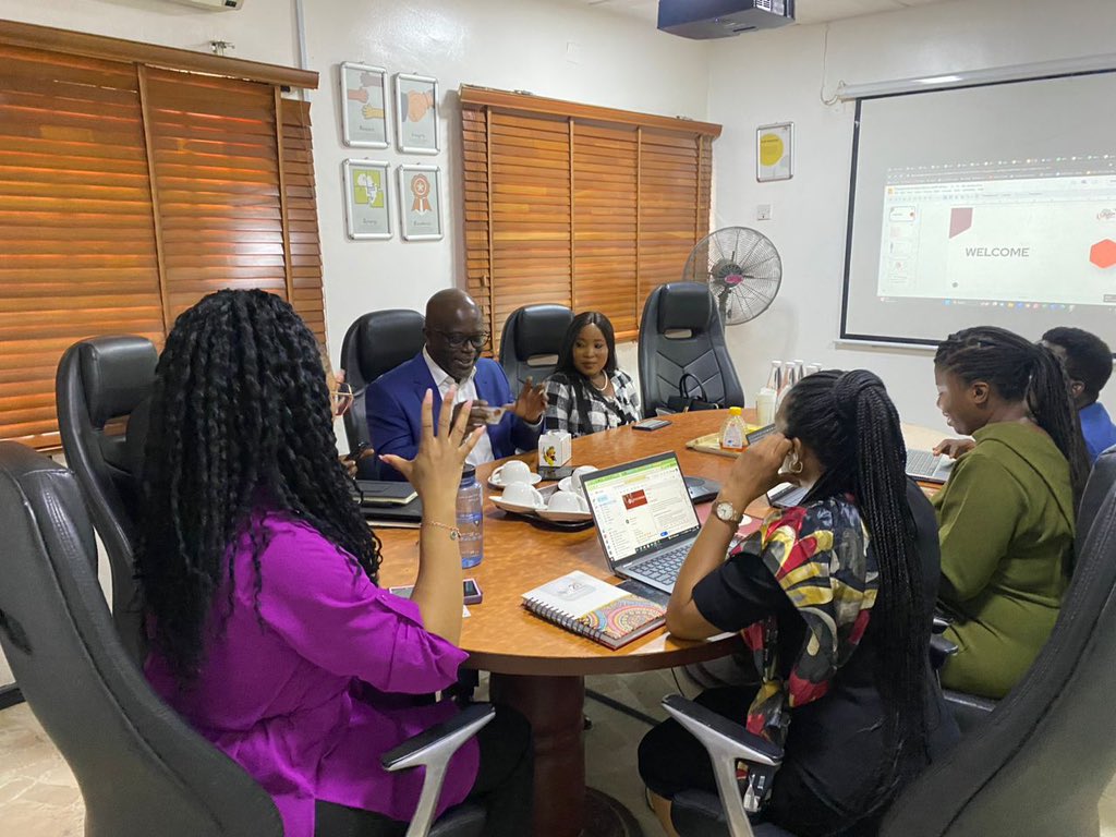 We were honored to host Mr. Tola Adeyemi, our esteemed finance committee Chair, at the Lagos Office! His visit provided a first hand overview of our finance team and processes. Grateful for his valuable insights and contribution to our organization. #LEAPAfrica #Leadership