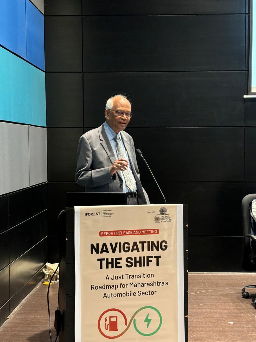 🚗Speaking at 'Navigating the Shift: A #JustTransition Roadmap for #Maharashtra's #Automobile Sector', @rameshmashelkar, Former DG, CSIR & President, @insa_academy said, 'Alignment of multiple stakeholders is critical for the success of the #EV transition'.