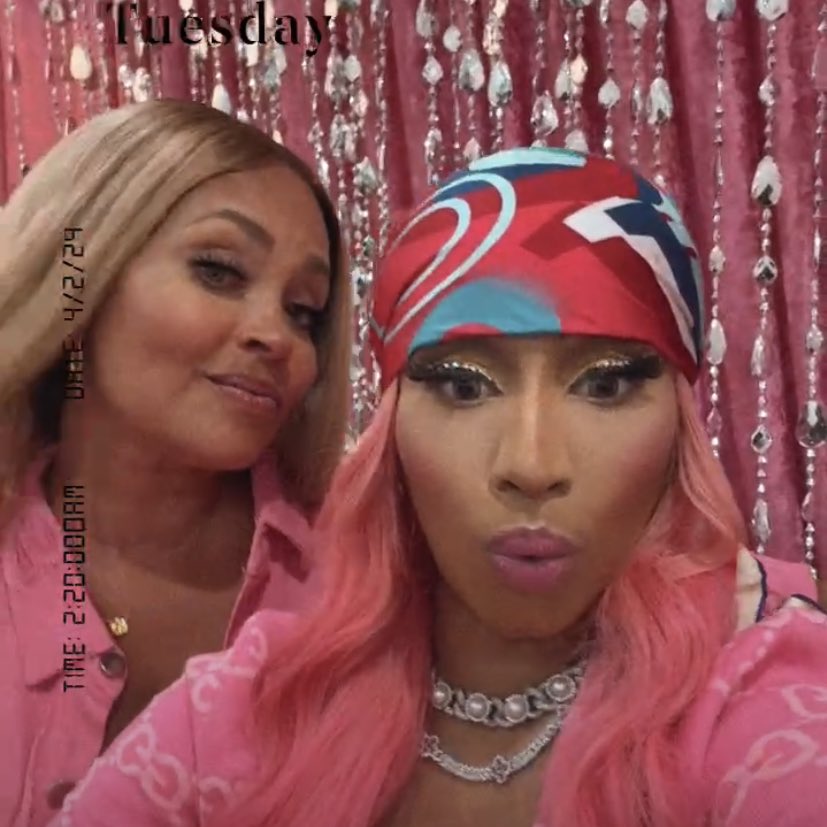 Diamond__Minaj's tweet photo. Nicki and Giselle! 😍

#GagCityDC
#RHOP
#RHOGC https://t.co/7sAicFCMCc