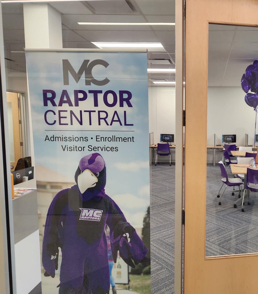 📣 Opening day for the new @montgomerycoll East County Education Center (ECEC)! Spring classes kicked off & summer registration is open with classes in IT, hospitality, health, biz development, English as 2nd language, & more! Lots happening and more to come in East County ✨