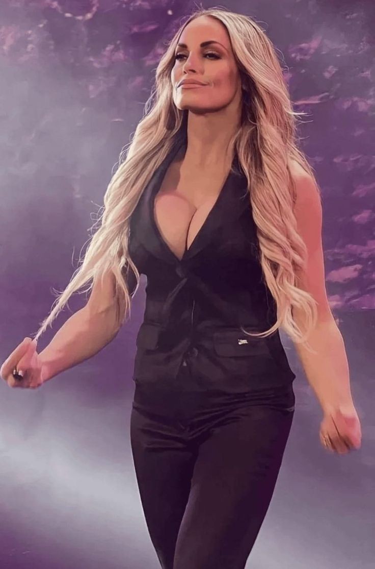 TheCelebHQ's tweet photo. Straight BUSTY🥵
#TrishTuesday https://t.co/OtWpVeHXKS