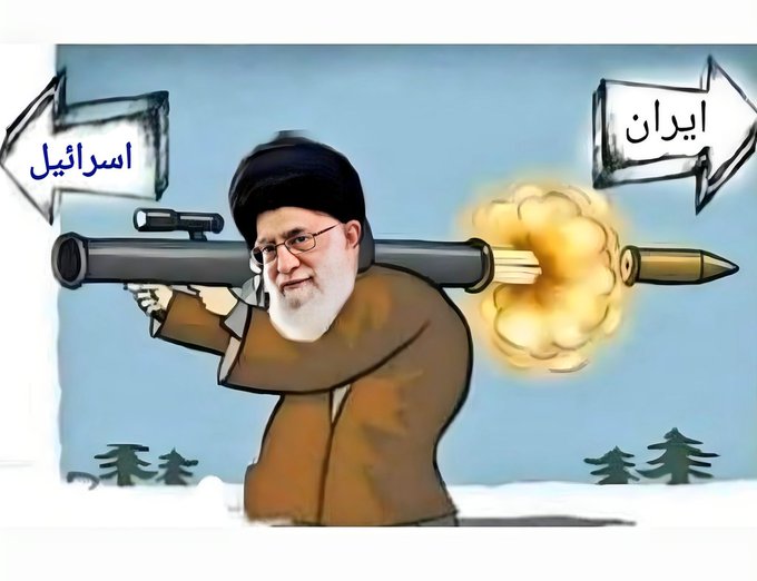 Sorena2024King's tweet photo. Islamic Republic will take revange from innocent people in Iranians soon 🥀🖤
Pray for us 😟
#stand_with_us
#IraniansStandWithIsrael
#KingRezaPahalvi
#کتلت
#جاویدشاه https://t.co/2xrPB8FliN