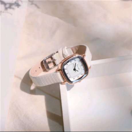 Modymurce's tweet image. Barbee Jam Tangan Wanita Waterproof Watch Analog Koutake Kulit Strap Quatrz Gaya Retro Korea
shope.ee/3L3nKTLLLw