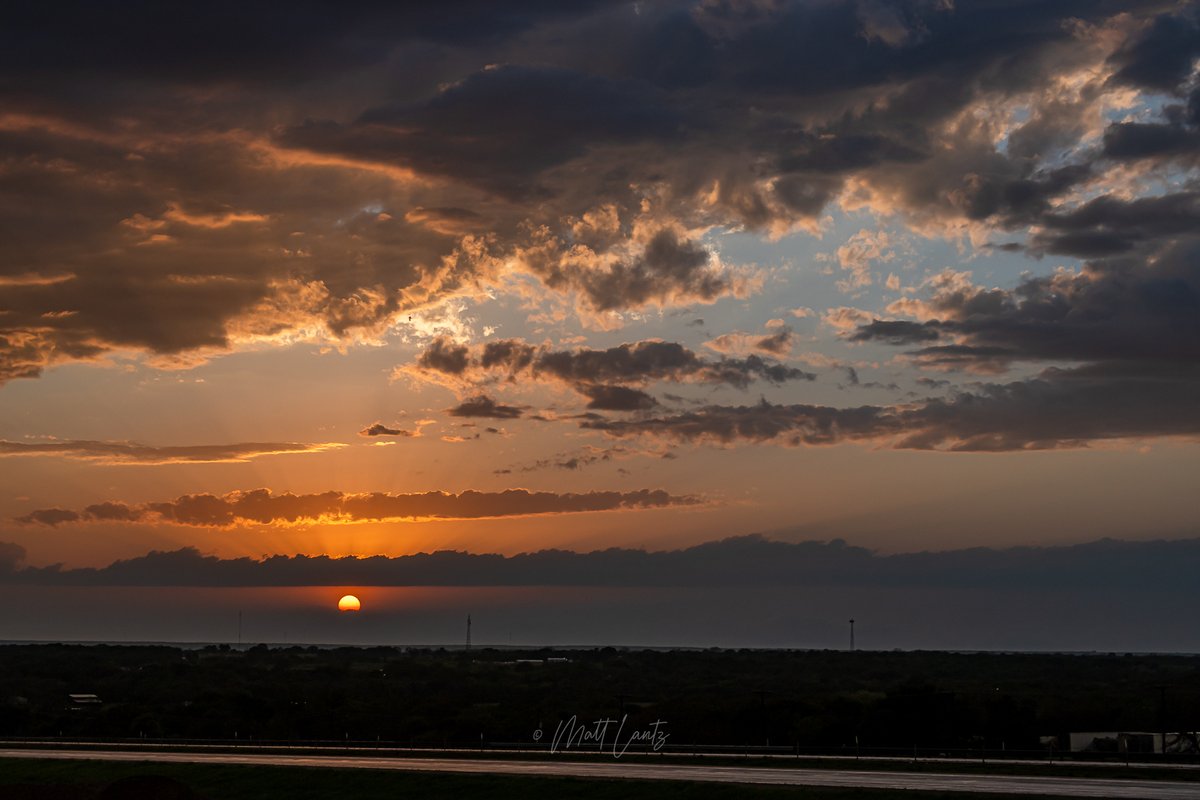 Sunset after the storms rolled through Parker County this evening. #ParkerCounty #Texas #dfwwx #txwx