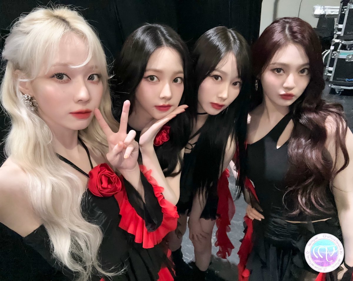 ae 리리 tweet media