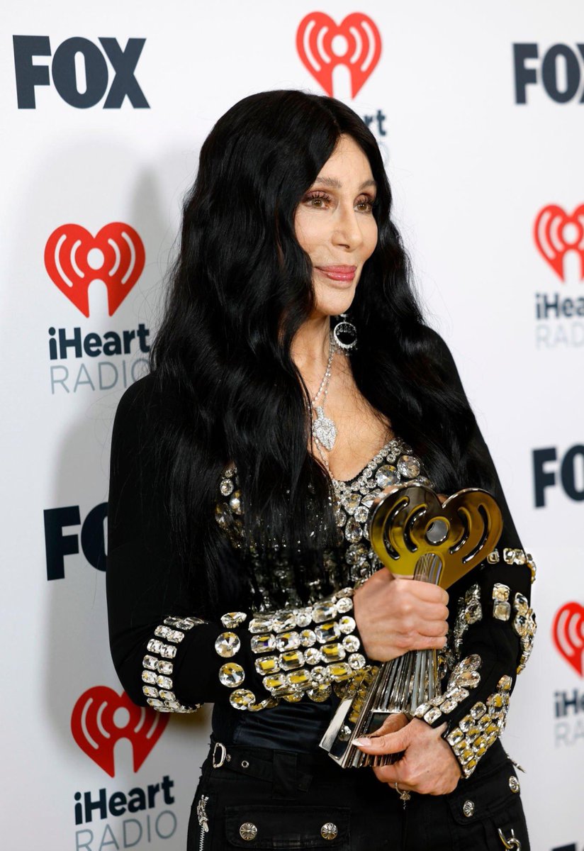 The Goddess of Pop Cher transcends age while holding her Icon Award #iHeartAwards2024